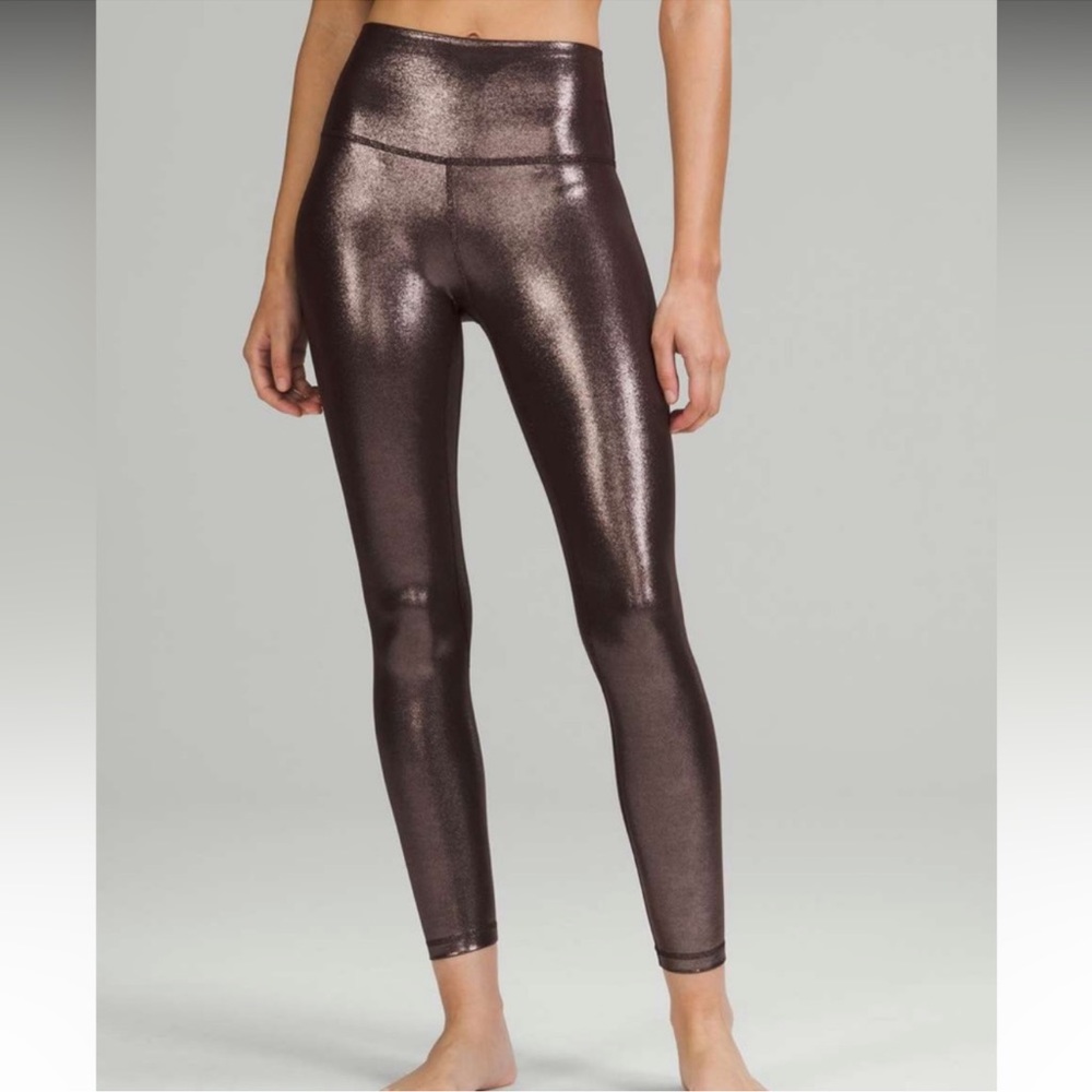 NEW W/ TAGS *rare lululemon leggings